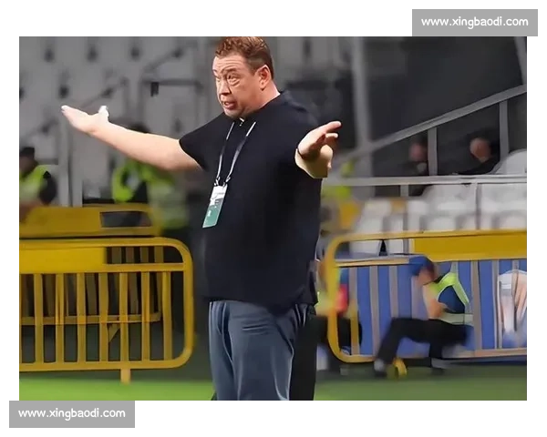 斯卢茨基直指申花失常根源:压力压垮争冠之心 斯卢茨基直指申花失常根源:压力压垮争冠之心